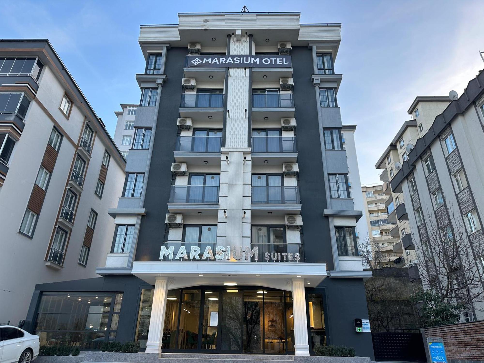 Marasium Suites Kahramanmaraş Bagian luar foto