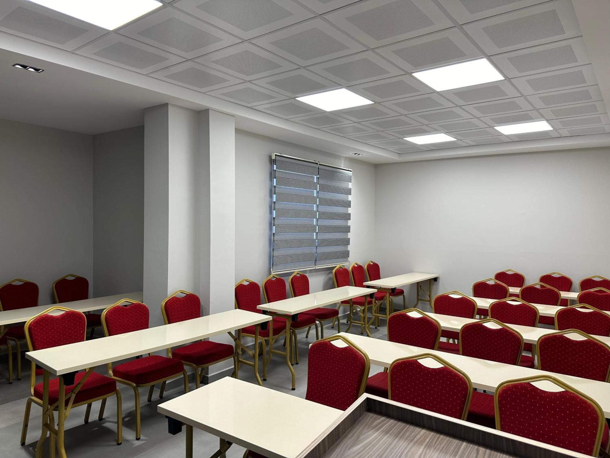 Marasium Suites Kahramanmaraş Bagian luar foto